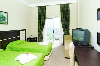 בלדיבי La Perla Resort & Hotel מראה חיצוני תמונה